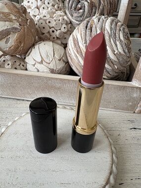 Elizabeth Arden Ceramide Ultra Lipstick in Honeysuckle 13